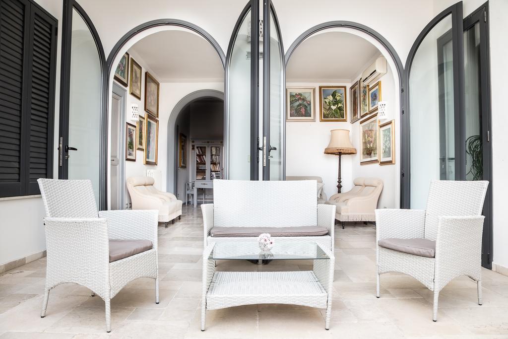 Palazzo Angelelli Bed & Breakfast Gallipoli Exterior photo