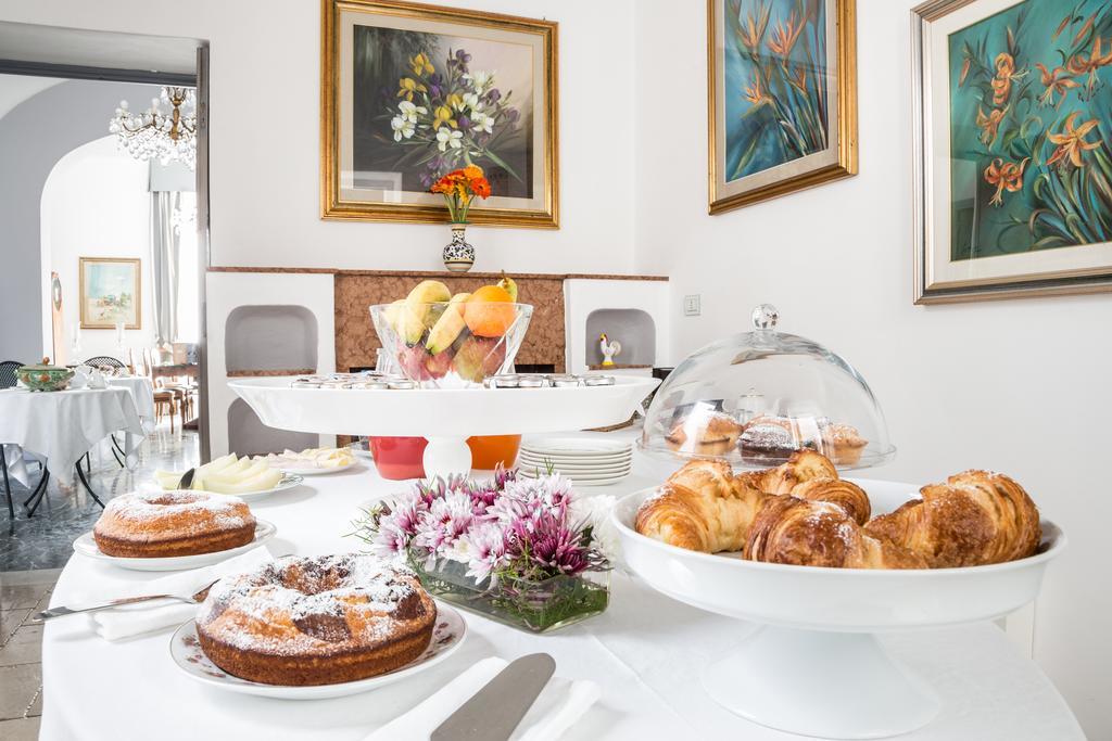 Palazzo Angelelli Bed & Breakfast Gallipoli Exterior photo